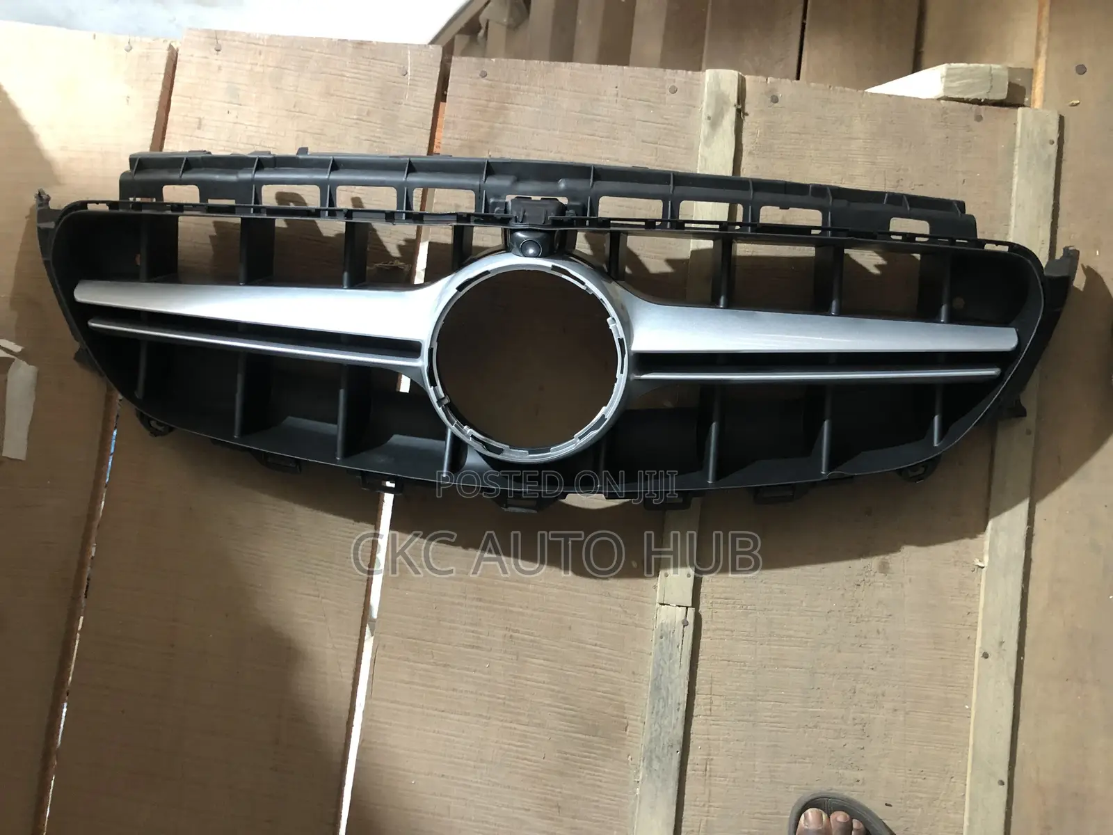 Mercedes E300 Front Grille Speck
