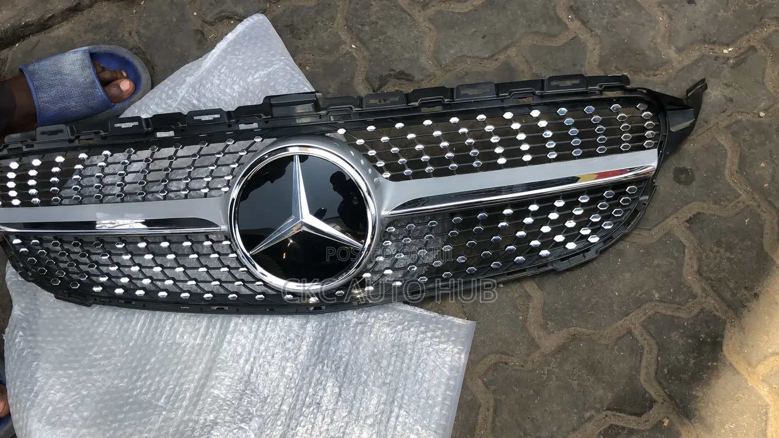 Mercedes Benz C300 Front Grille