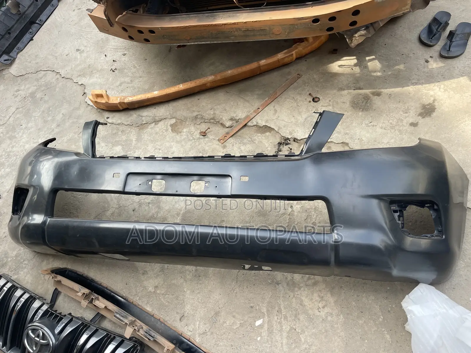 Land Cruiser Prado Front Bumper 2010 2011 2012 2103