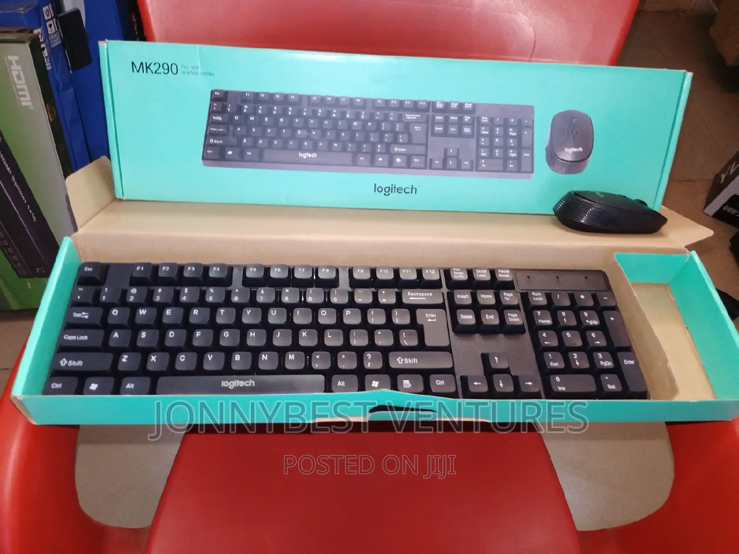 USB Logitech Wireless Keyboard and Mouse