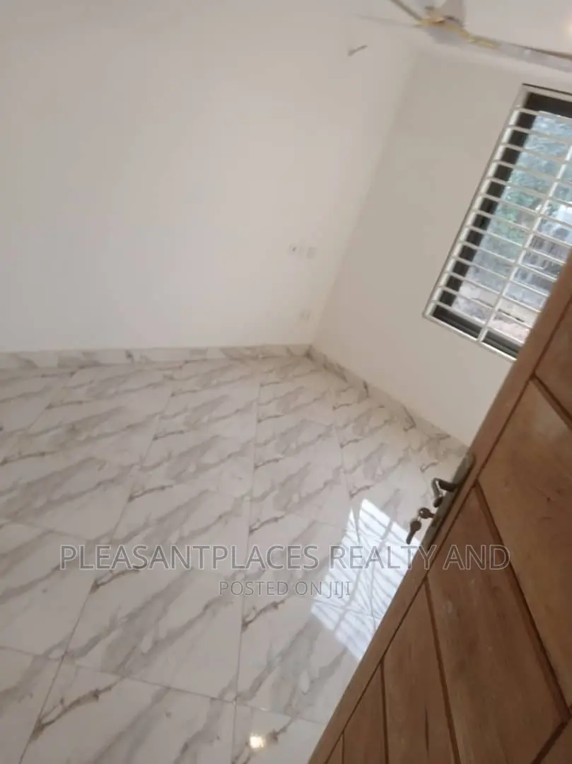 2bdrm Apartment in Pleasantplaces, Adenta for rent