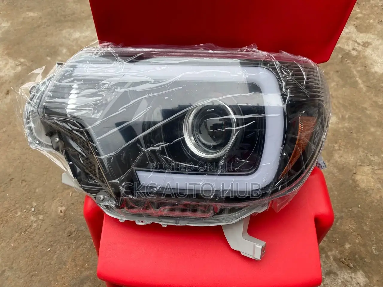 Tacom 2012 to 2015 Headlight