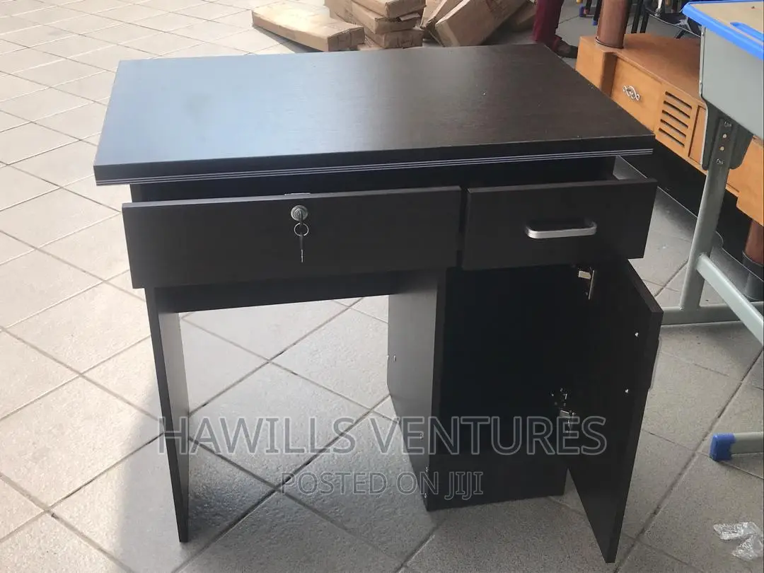 Small Offer Desk
