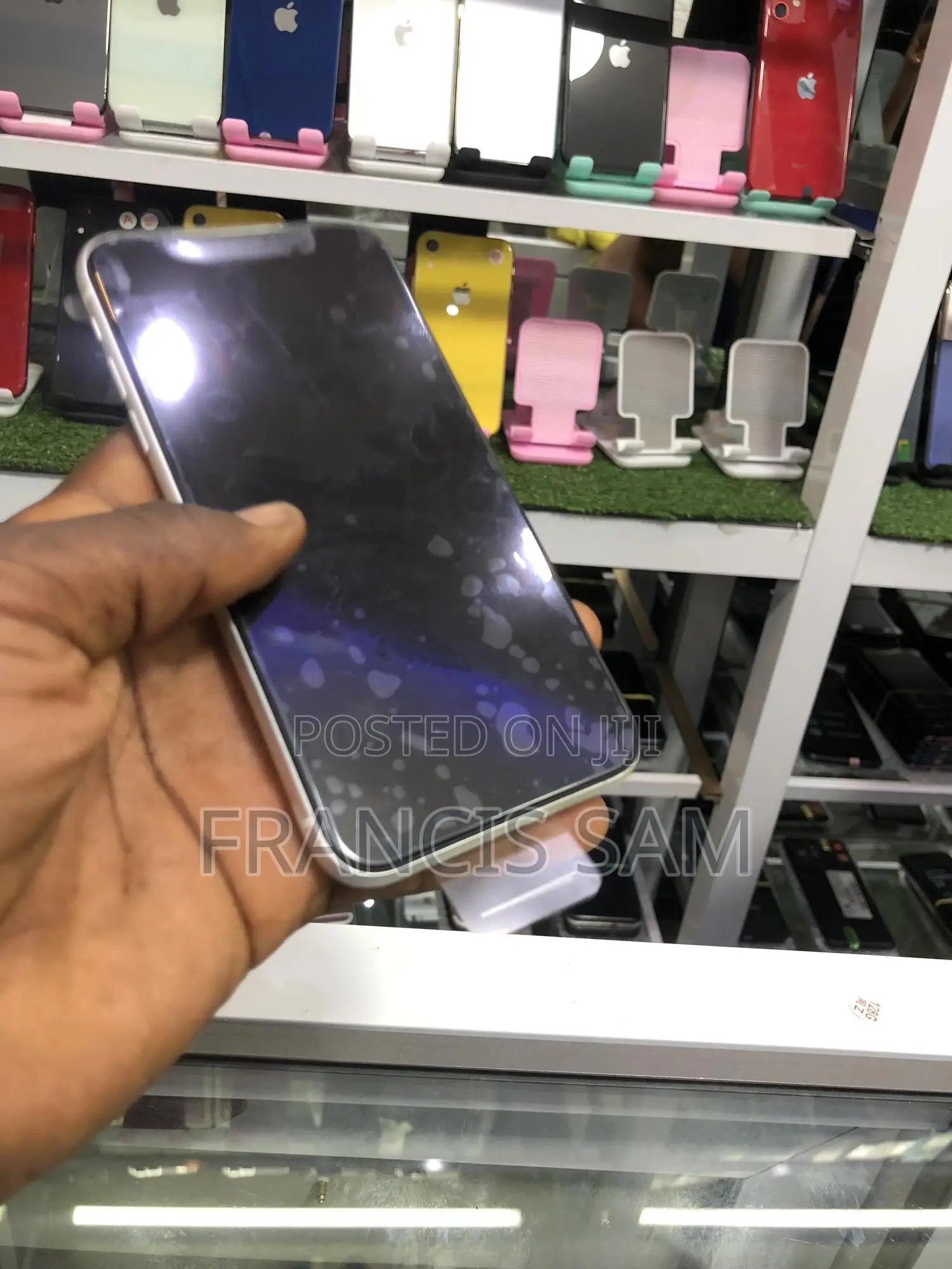 New Apple iPhone XR 128 GB White