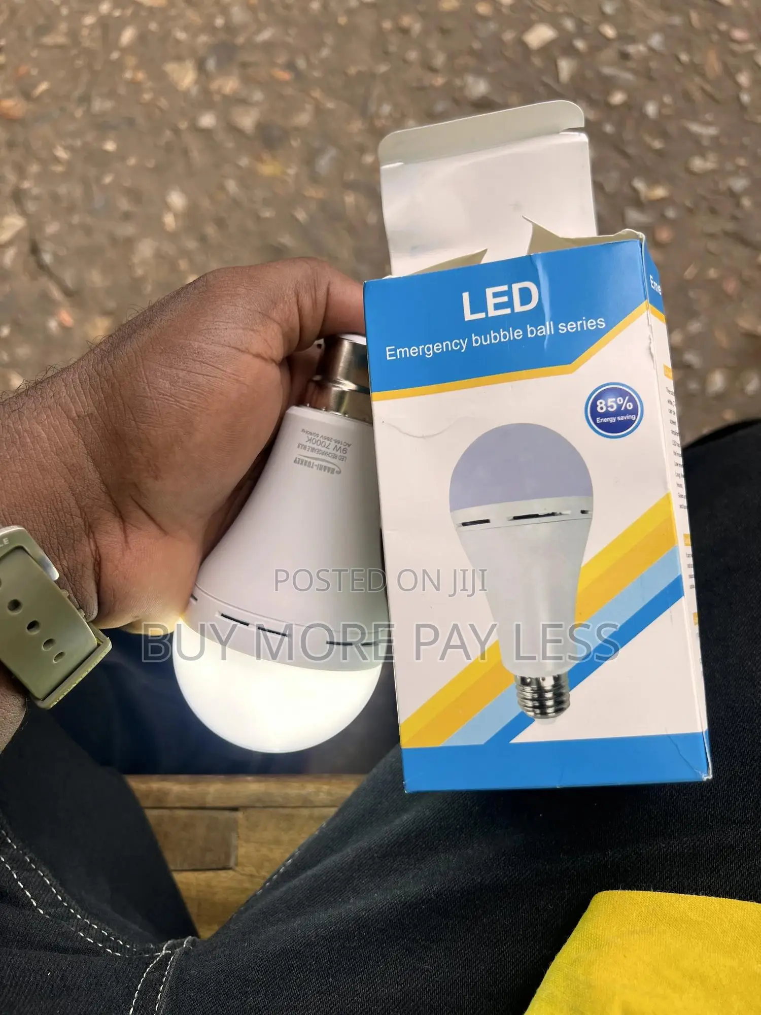 20 Watts Led Chargeable Bulb