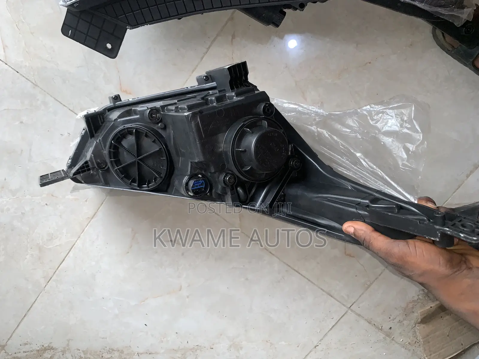 Creta Headlight Pair Led