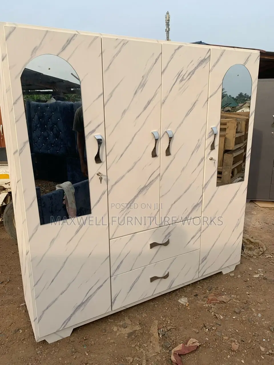 Quality 4in1 Wardrobe ( Payment After Delivery)