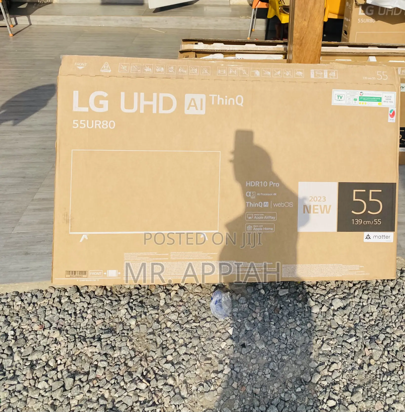 Budget-Friendly Lg 55ur8000 55 Uhd Tv + Remote Control.