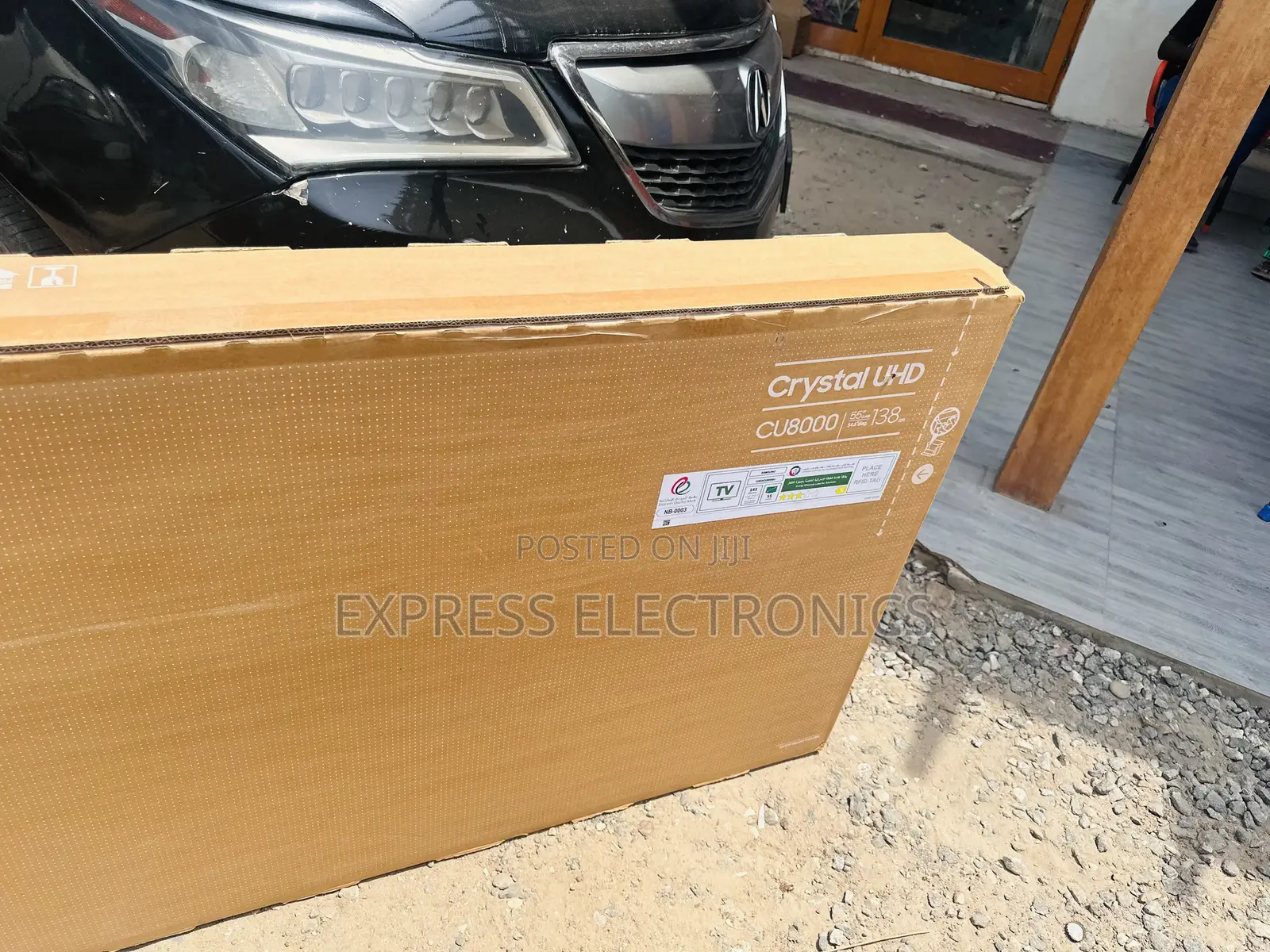 Cu8000 UHD Smart Glossy LED Screen  Samsung.