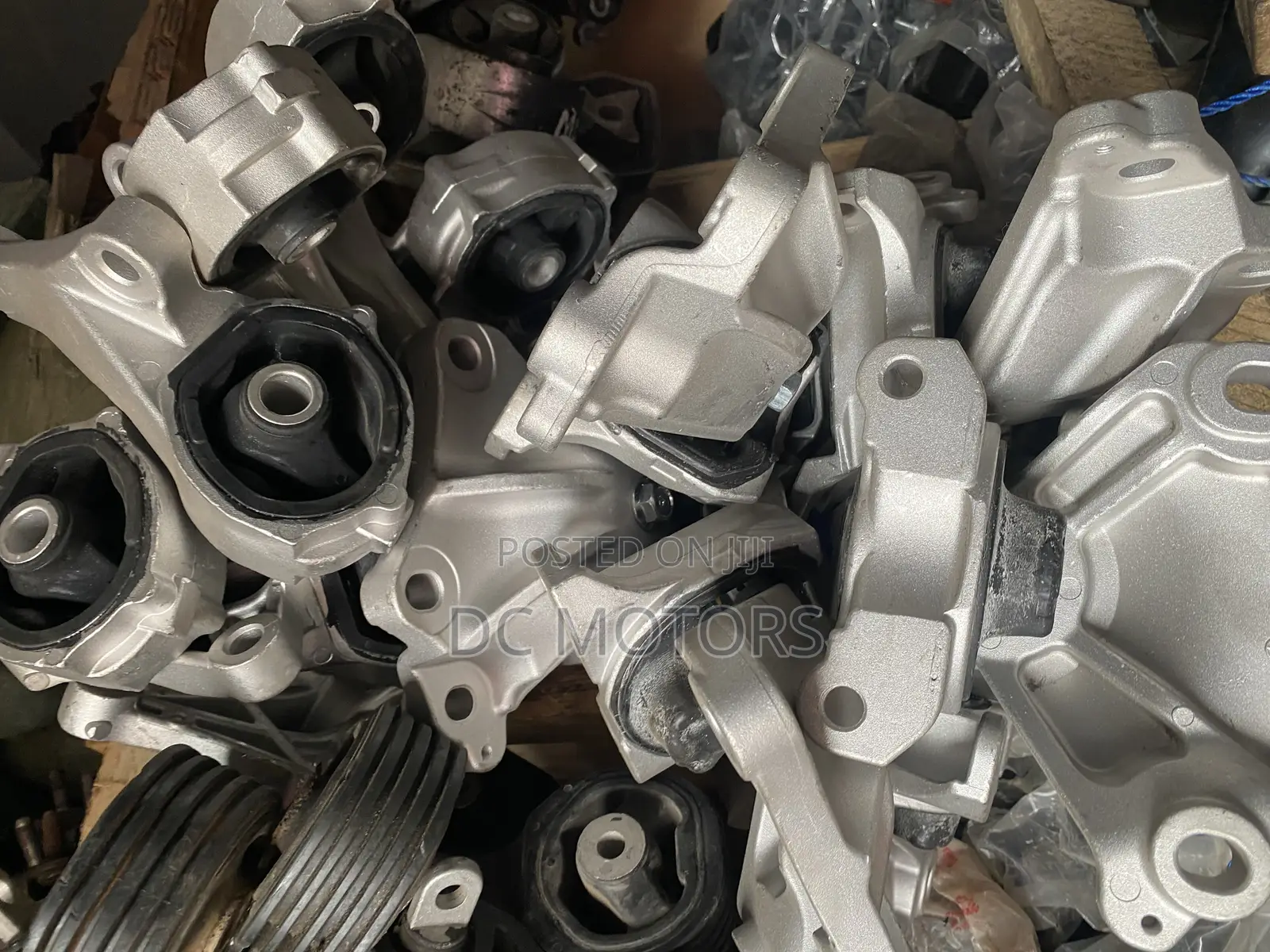 All Kinds of Engine Seats