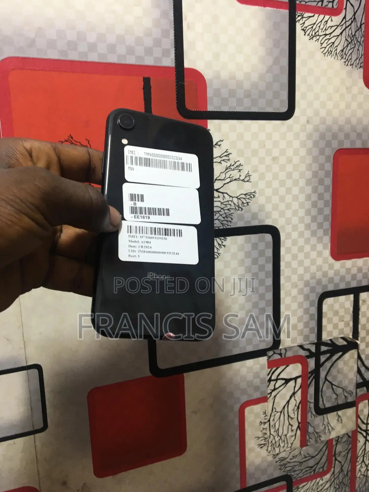 New Apple iPhone XR 64 GB Black
