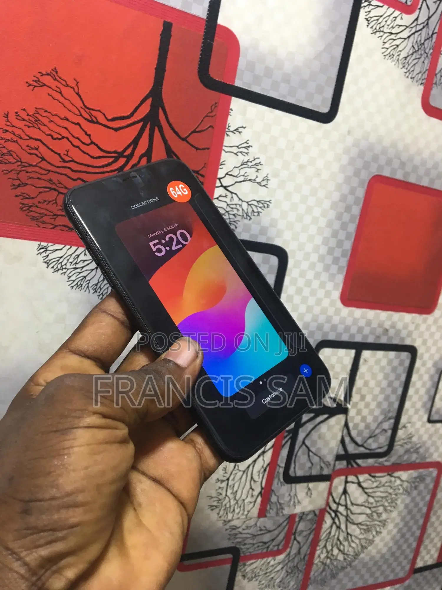 New Apple iPhone XR 64 GB Black