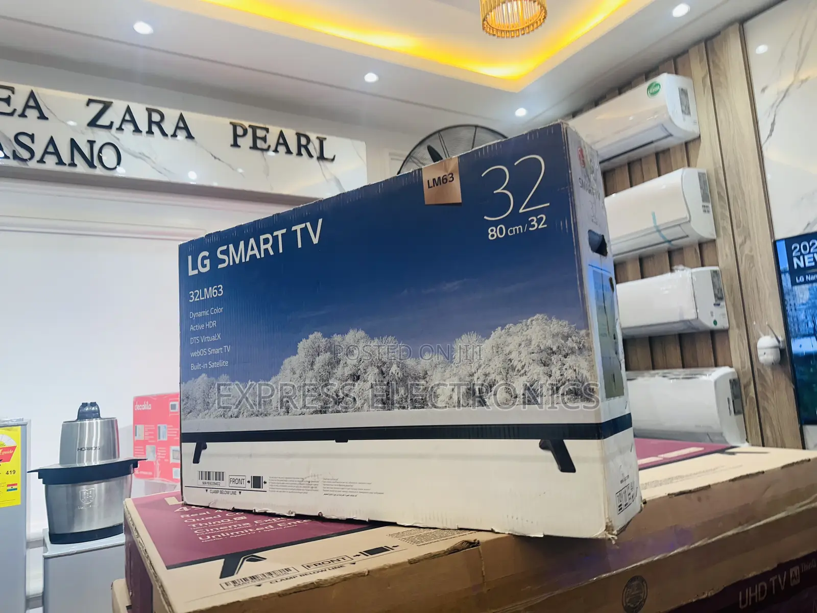 Available Now at Store 32LM637BPVA FHD Smart Lg Tv.