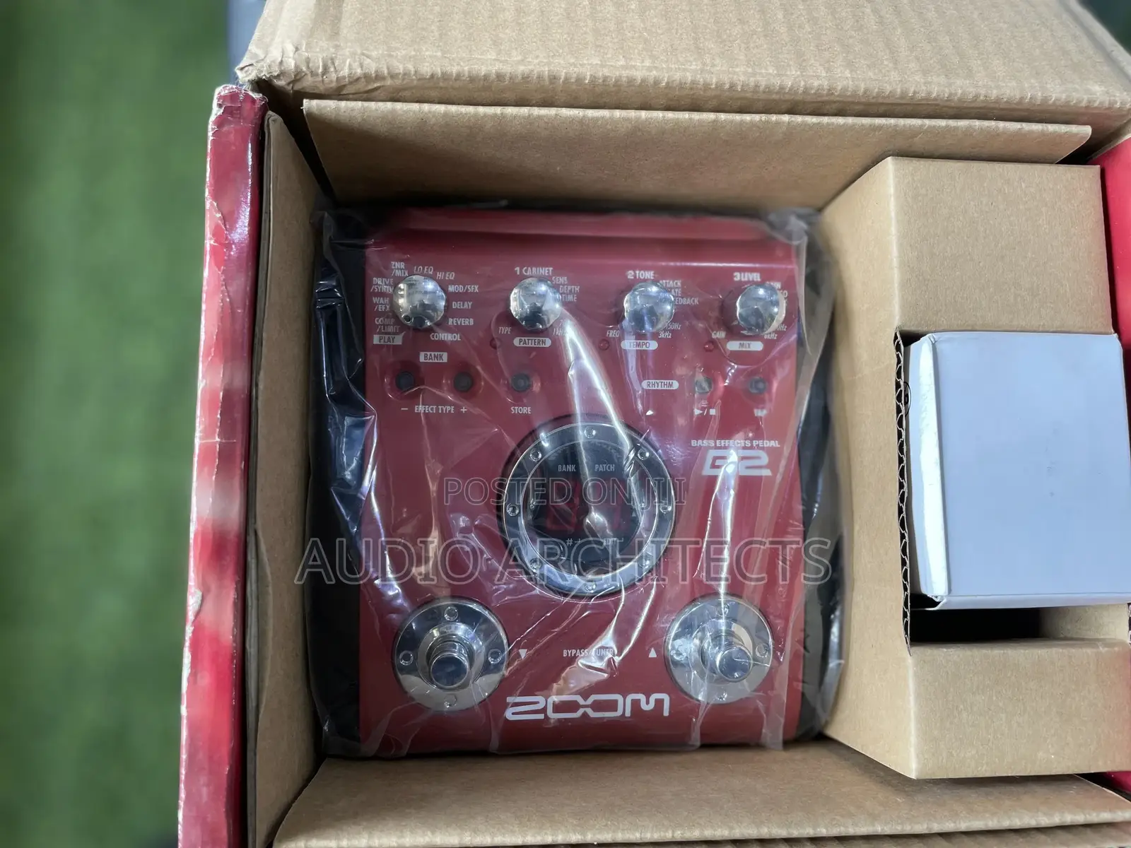Zoom Bass Effect Pedal B2
