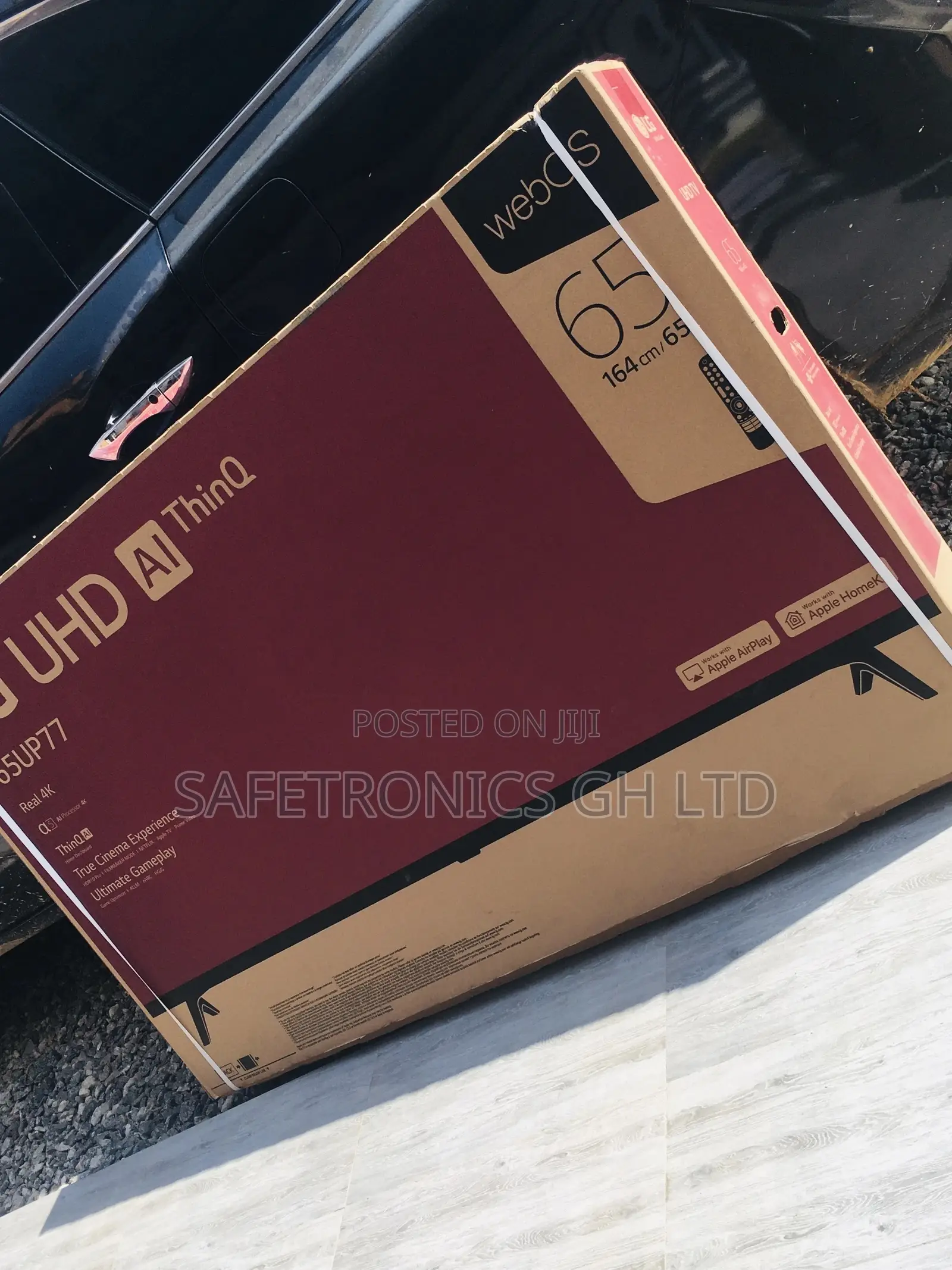 LG UP77 65 Inches Glossy Led UHD Black Electric Tv