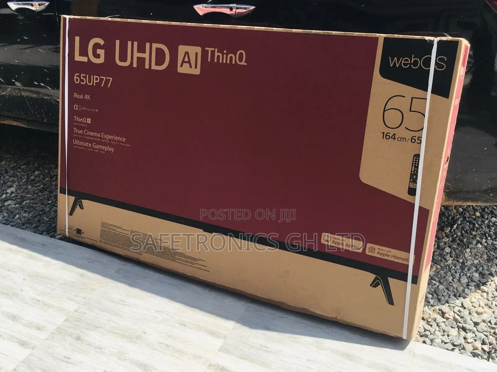 LG UP77 65 Inches Glossy Led UHD Black Electric Tv
