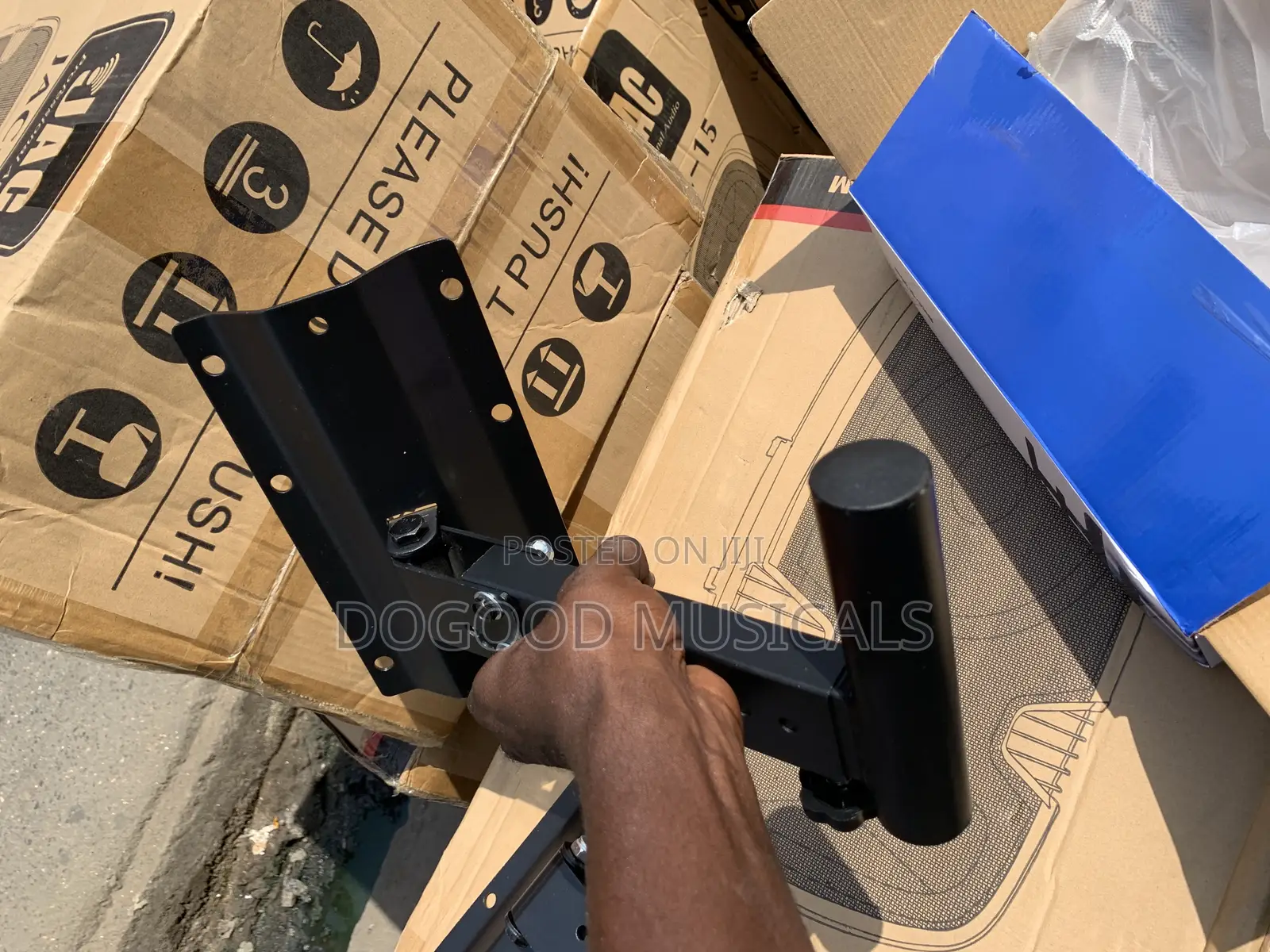 Wall Mount Speaker Stand