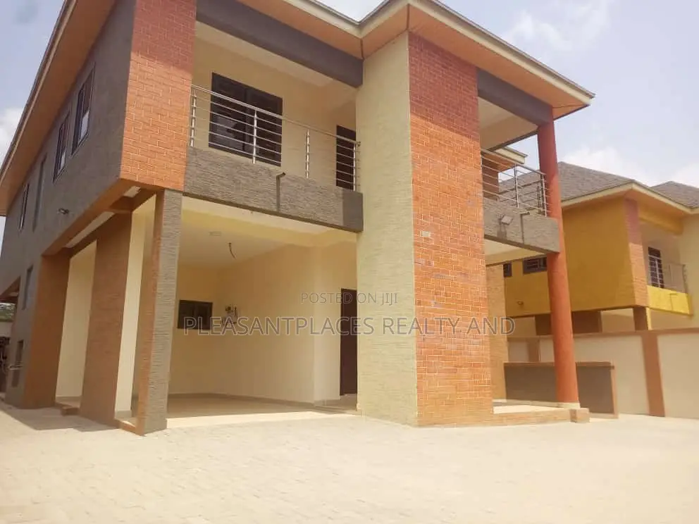 4bdrm Duplex in Pleasantplaces, Barrier for rent
