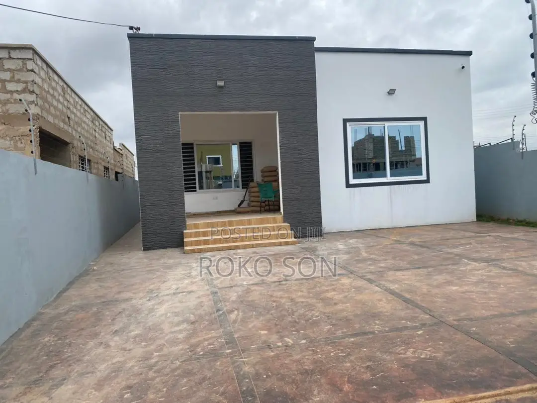 3bdrm House in Dr Roko, Lake Side Estate for sale
