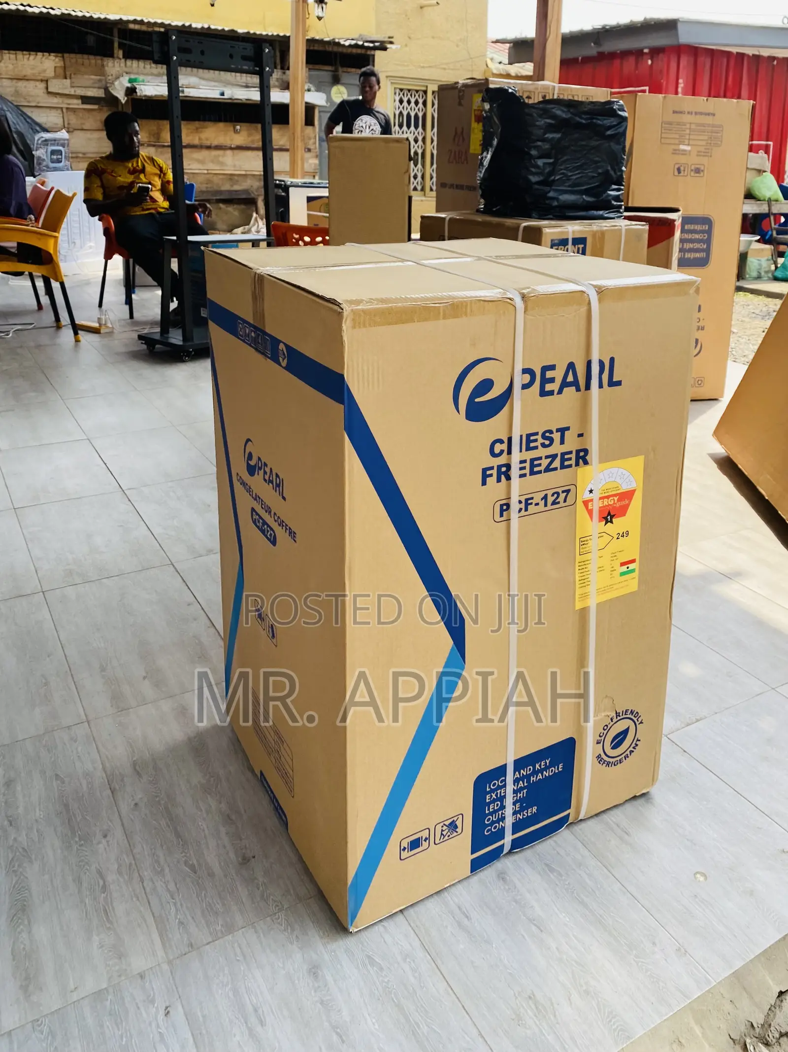 Lovely Pearl PCF-127 100ltr Electric Chest Freezer(Silver).
