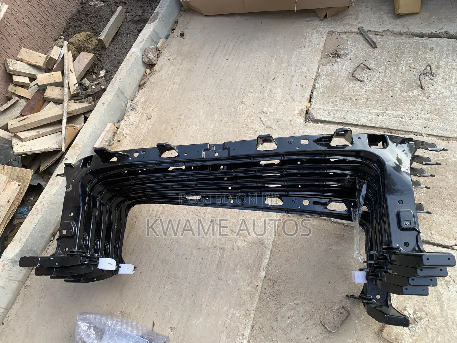 F150 17-23 Radiator Support