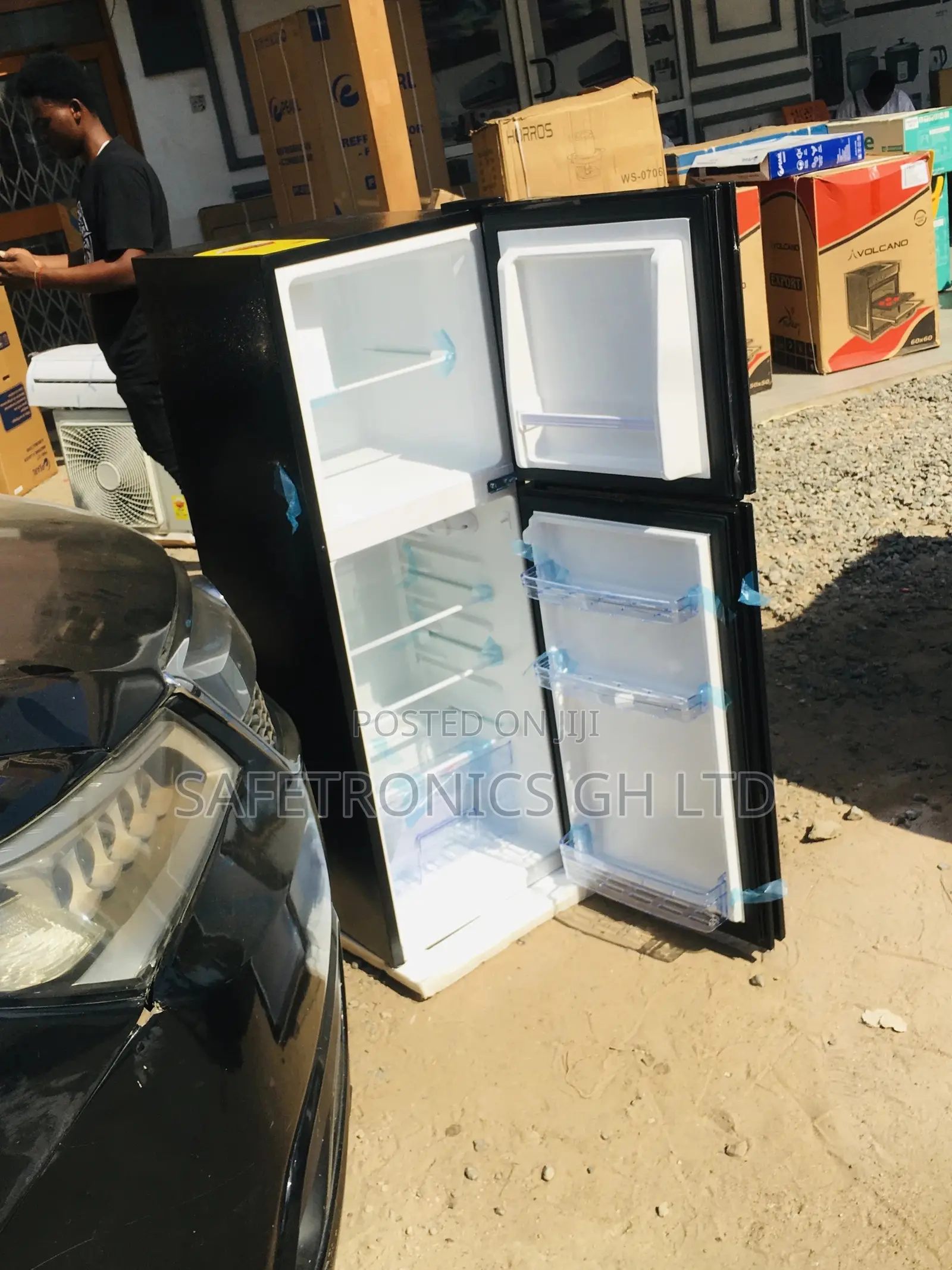 Glass Black Pearl PF-20T Doubledoor Topfreezer Fridge