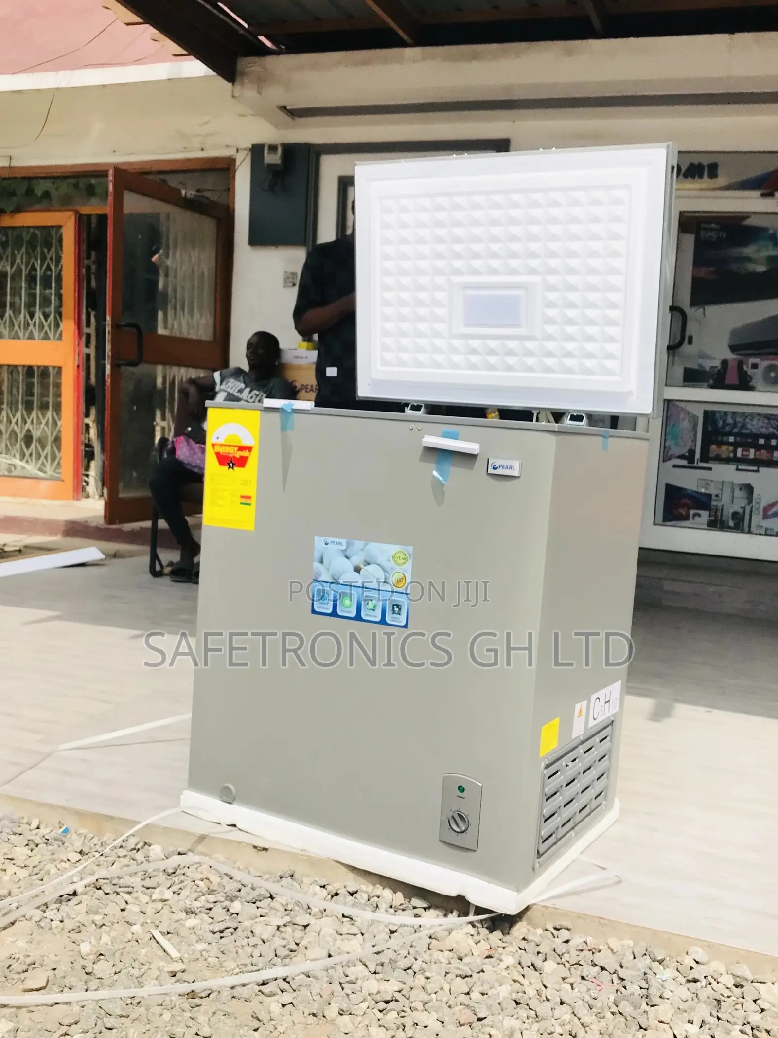 Electric 147 Liters Chestfreezer Singledoor Pearl PCF-208