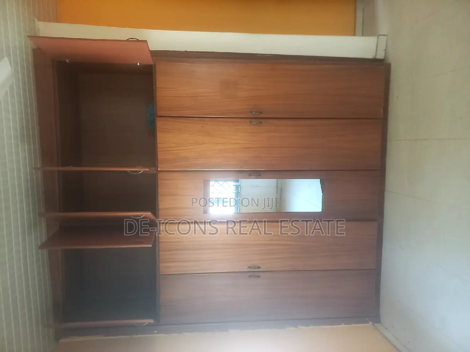 3bdrm Bungalow in De-Icons Real Estate, Ga South Municipal for rent
