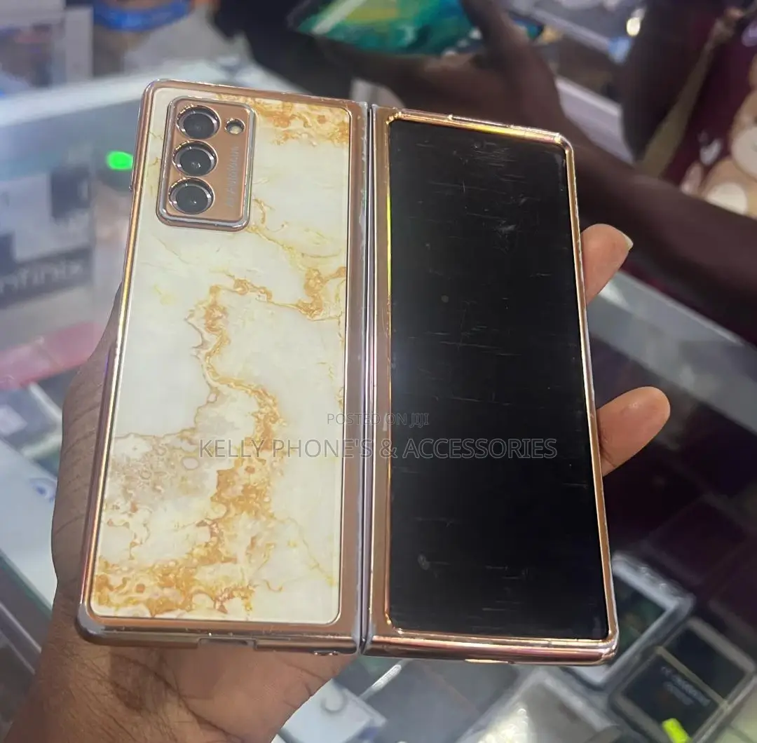 Samsung Galaxy Z Fold 2 256 GB Gold