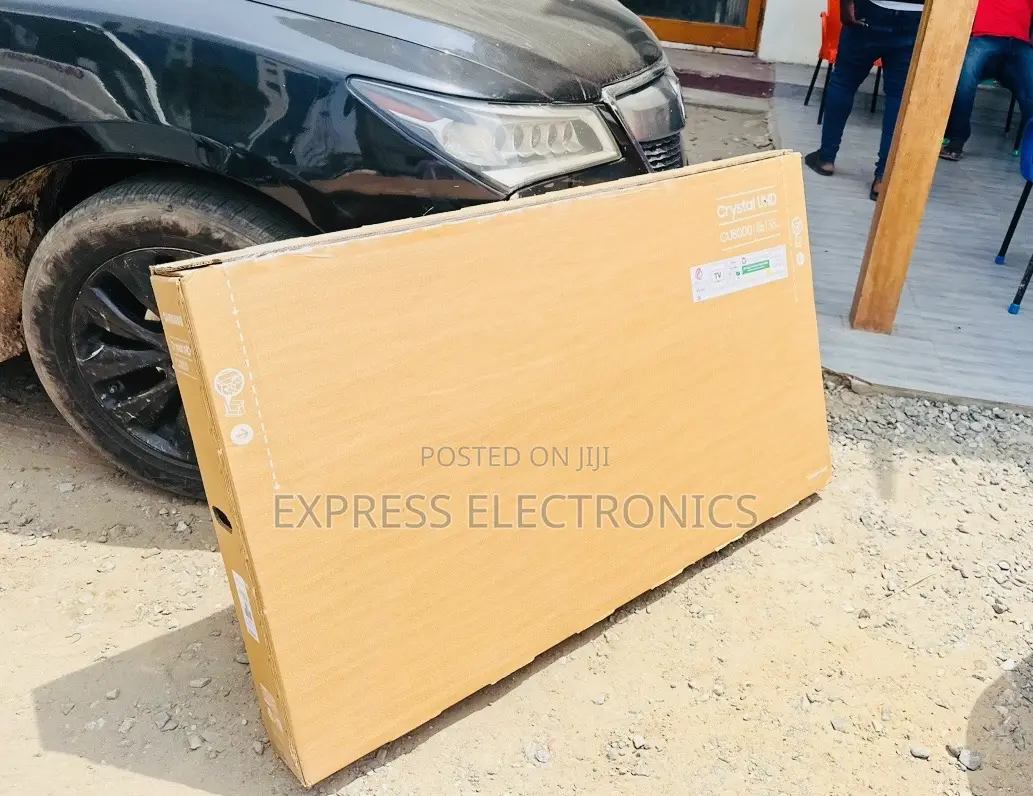 Processor Slim UHD Smart Samsung 55”Cu8000