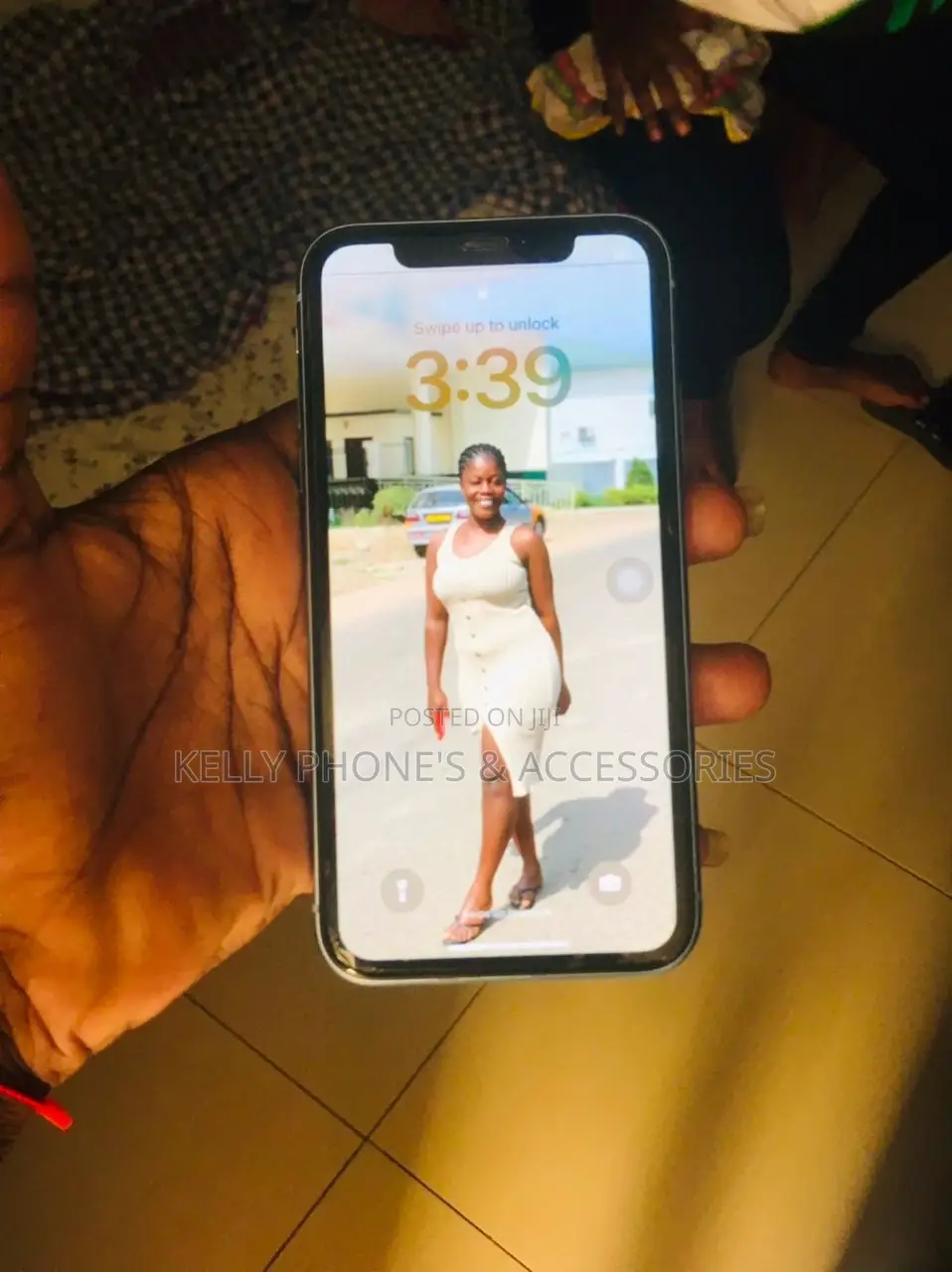 Apple iPhone 11 128 GB Red