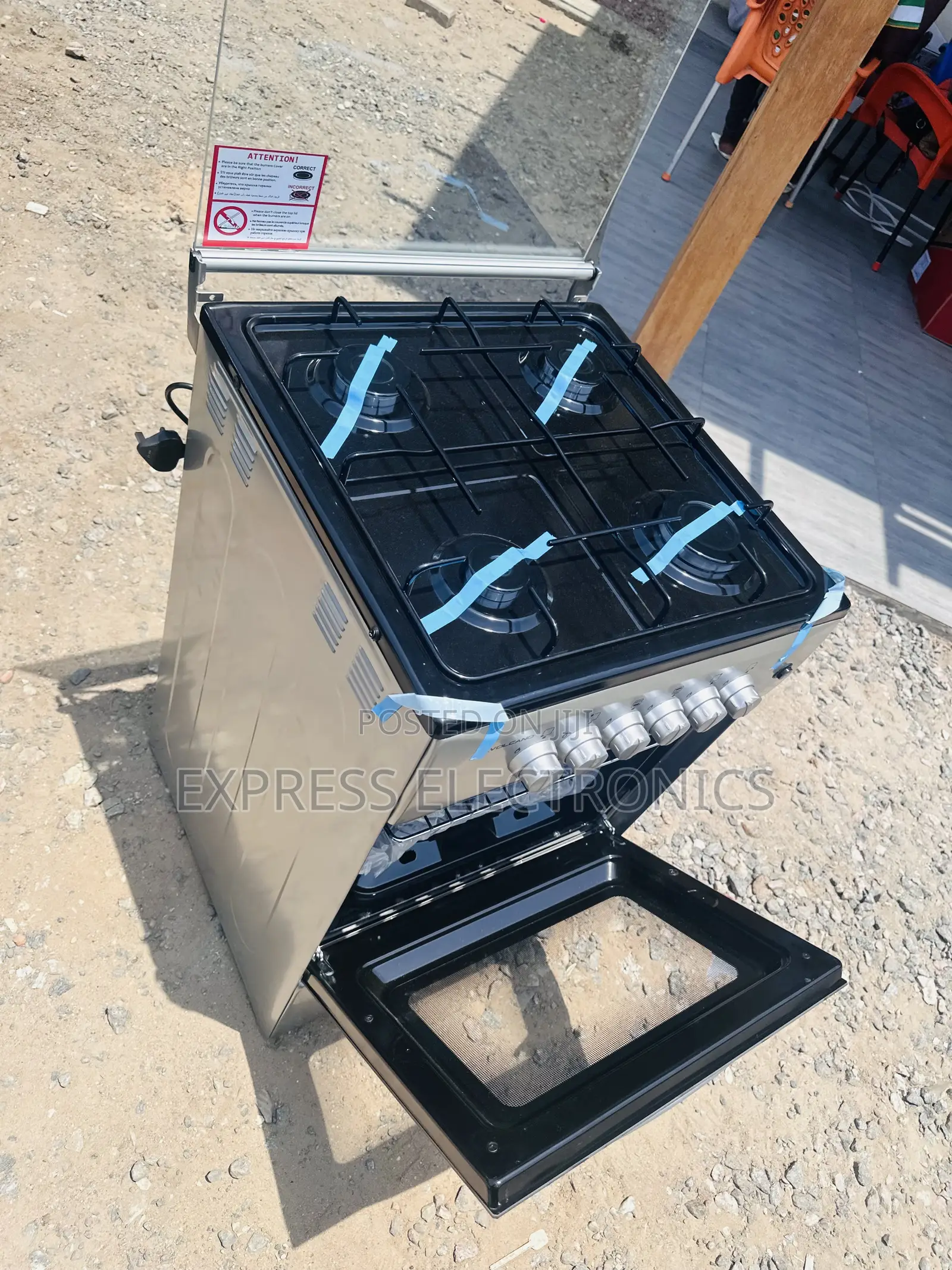Sleek Durable Gas Cooker Oven 4burner 50/50