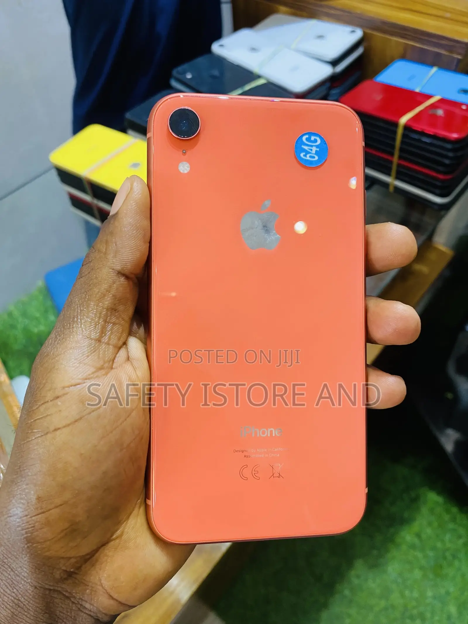 New Apple iPhone XR 64 GB Orange