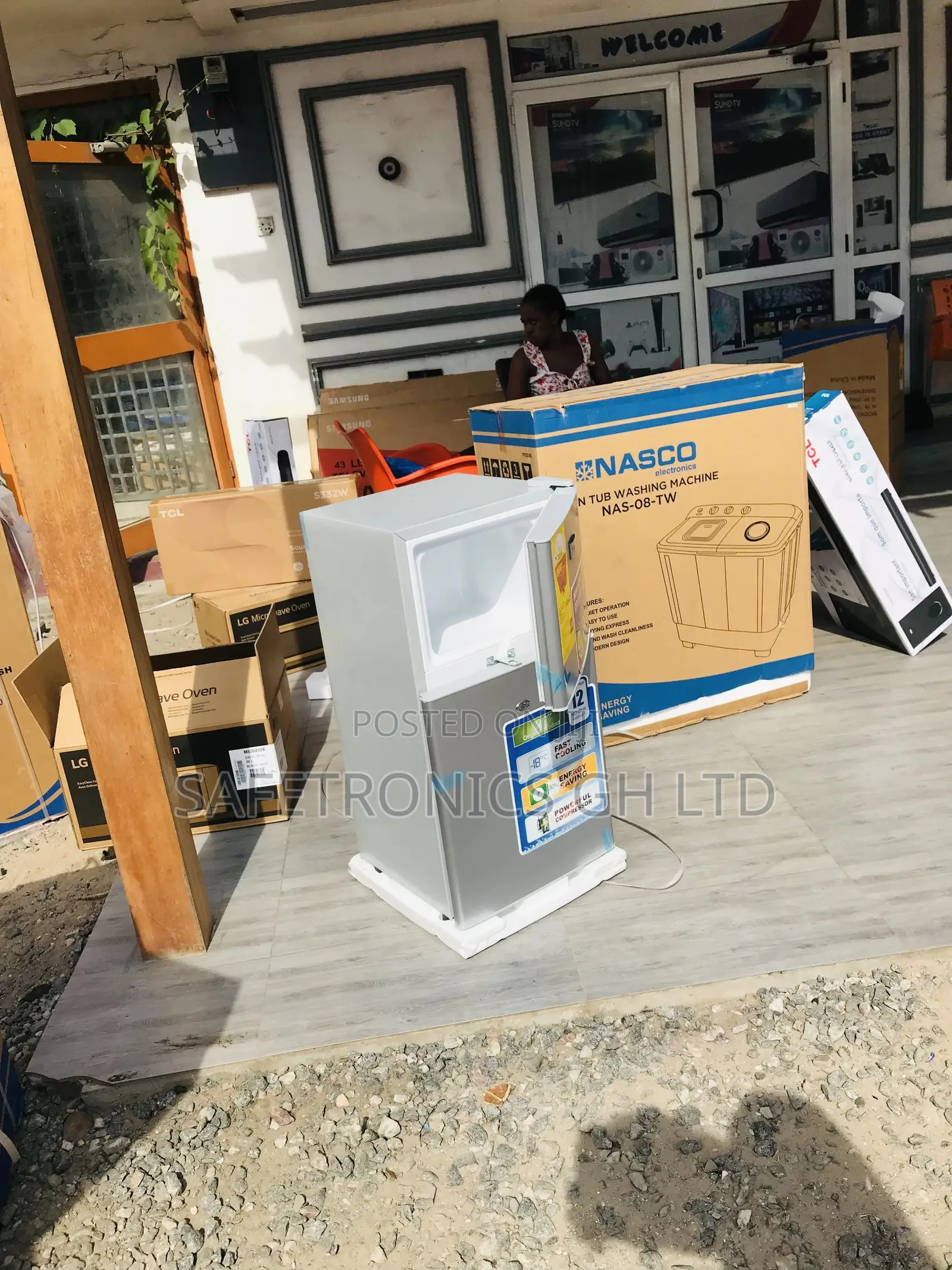 Naaf2-120 Nasco Doubledoor Gray Topfreezer 90L Fridge