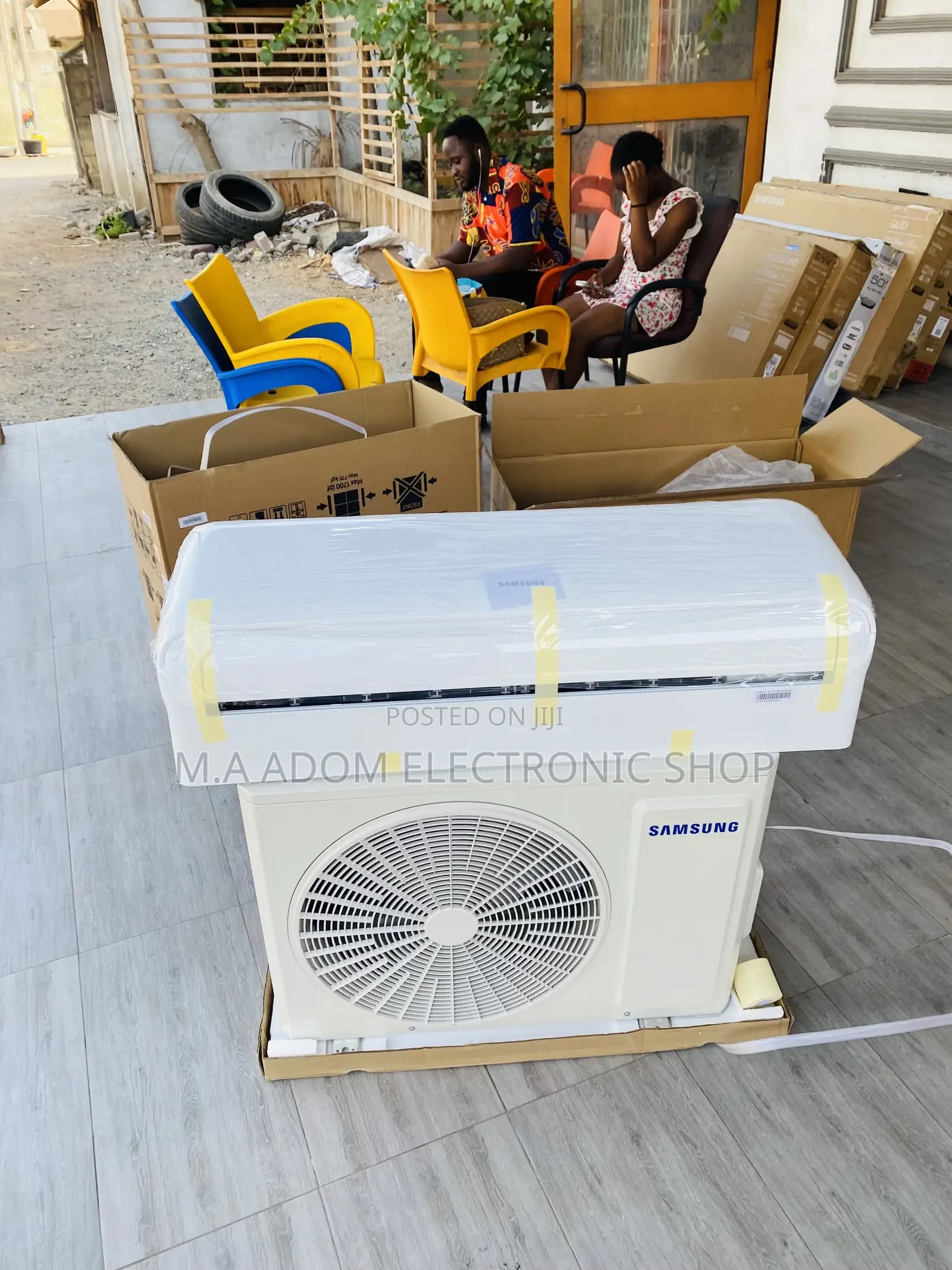 Classic Design Samsung 1.5hp Split Type Air Conditioner.
