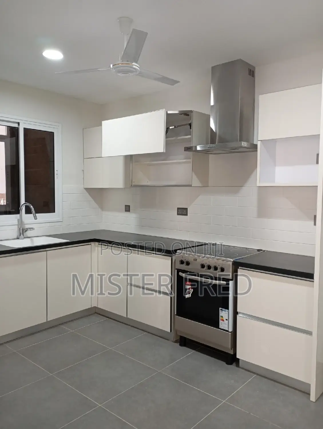 3bdrm Apartment in Westhills Mall Weija for rent