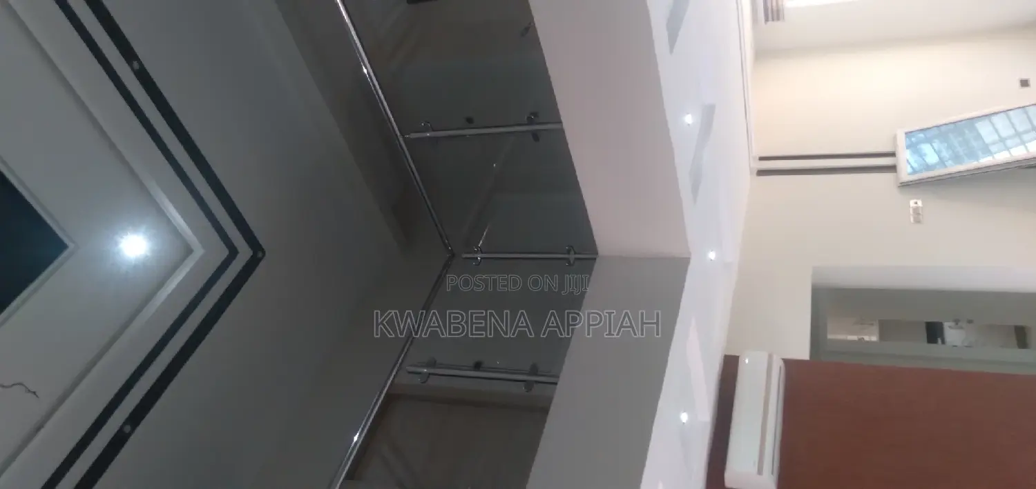 5bdrm Penthouse in Mark Estate At, Kumasi Metropolitan for rent