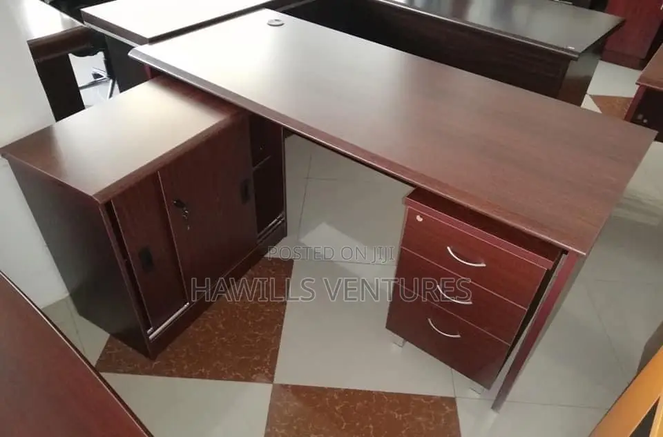 Quality L-Shape Desk