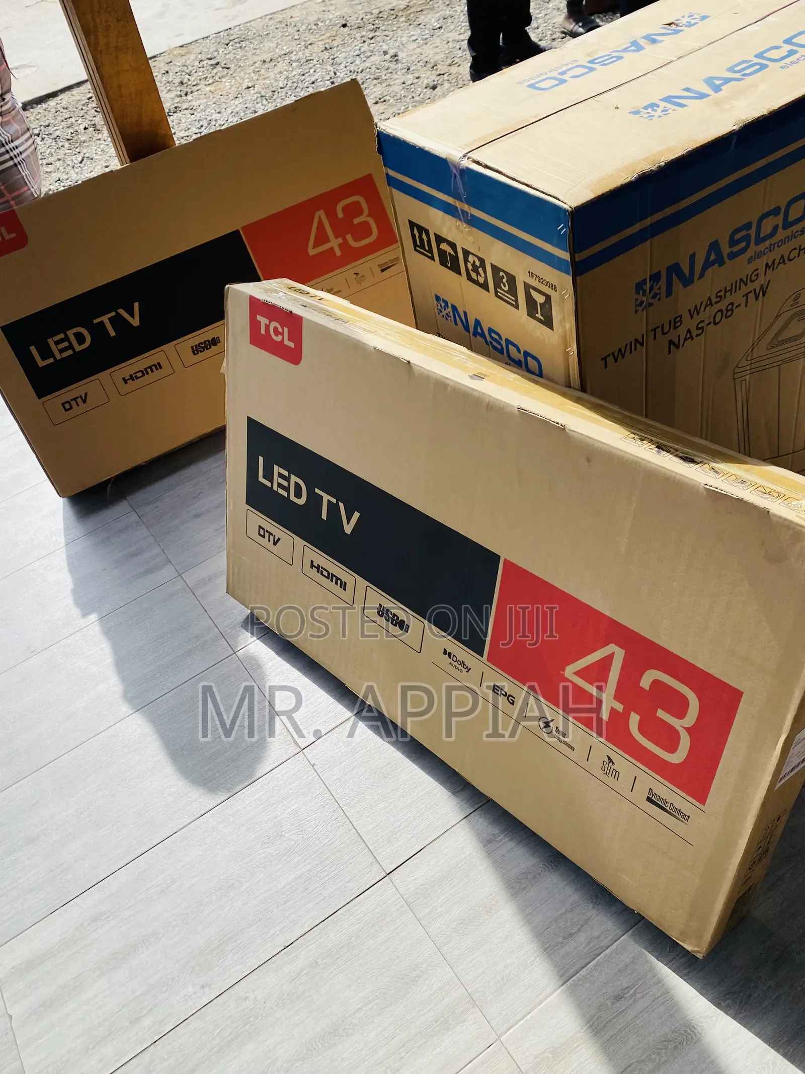 Energy Sufficient TCL 43D3200 43” FHD Satellite Tv(Black).