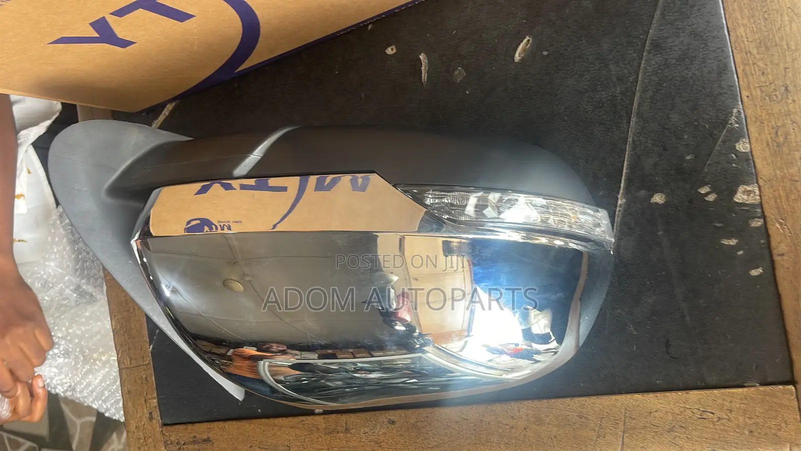 Mitsubishi Montero Pajero Driving Mirror 2019 2020 2021 2022