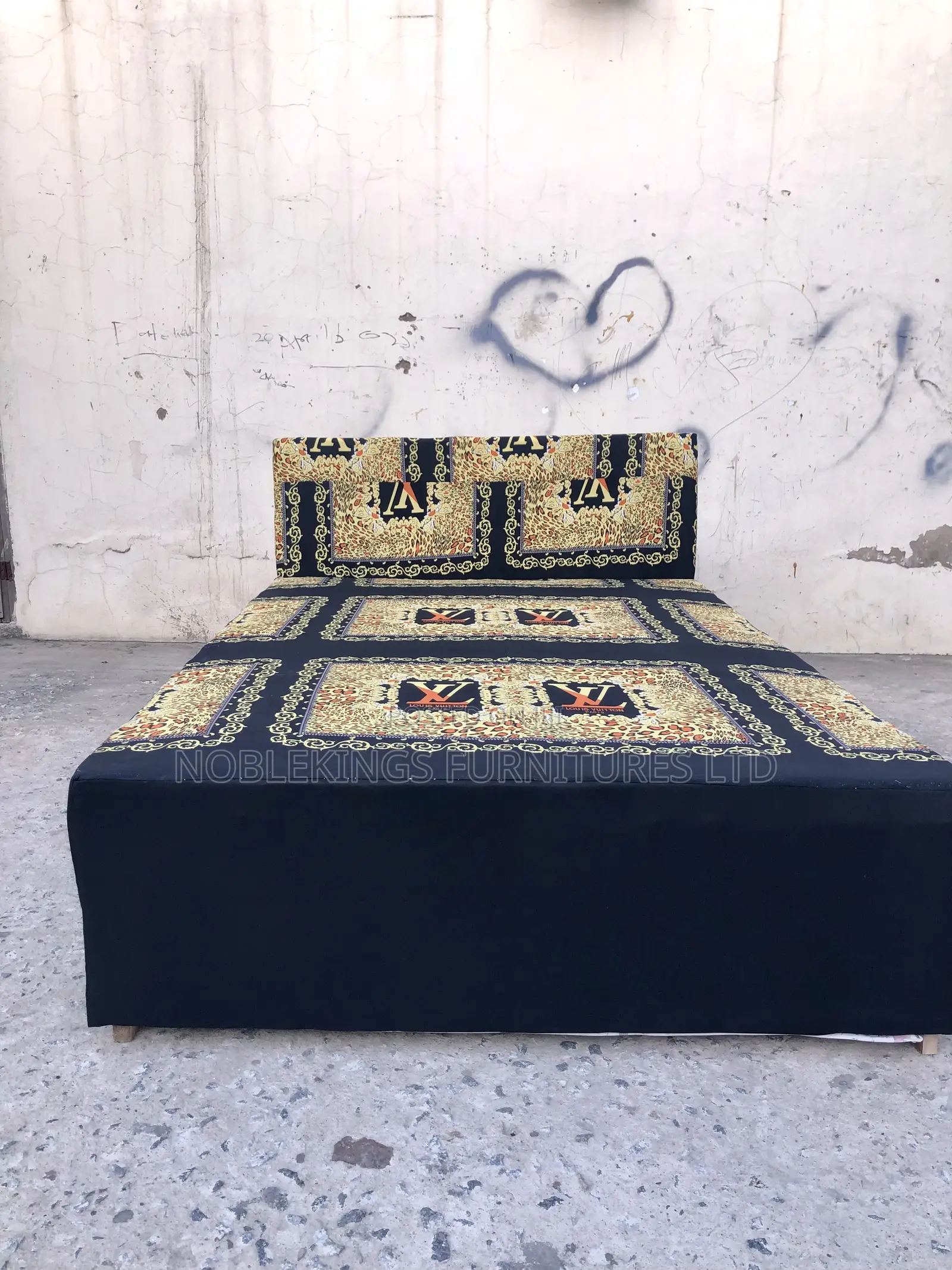 Adepa Inbuilt Bed