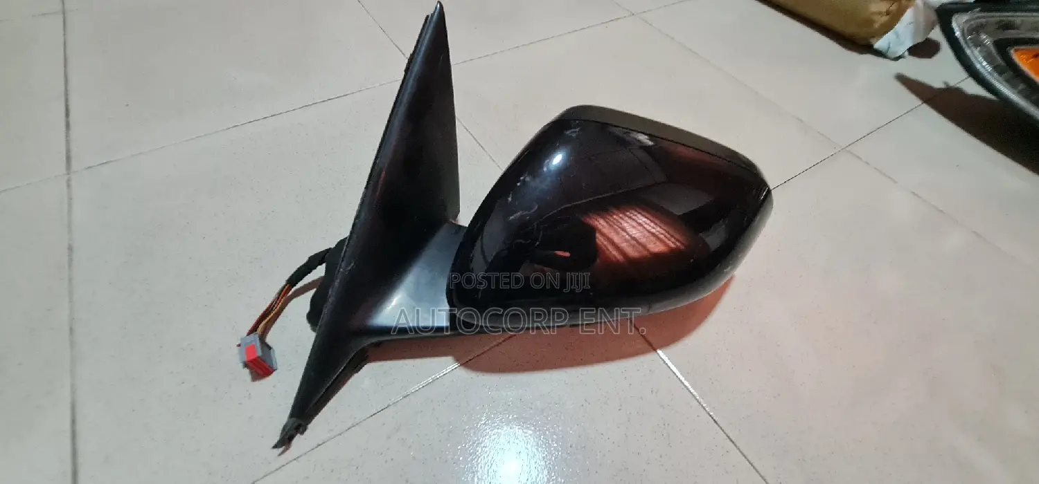 2012 - 2015 Jaguar XF Side Mirror