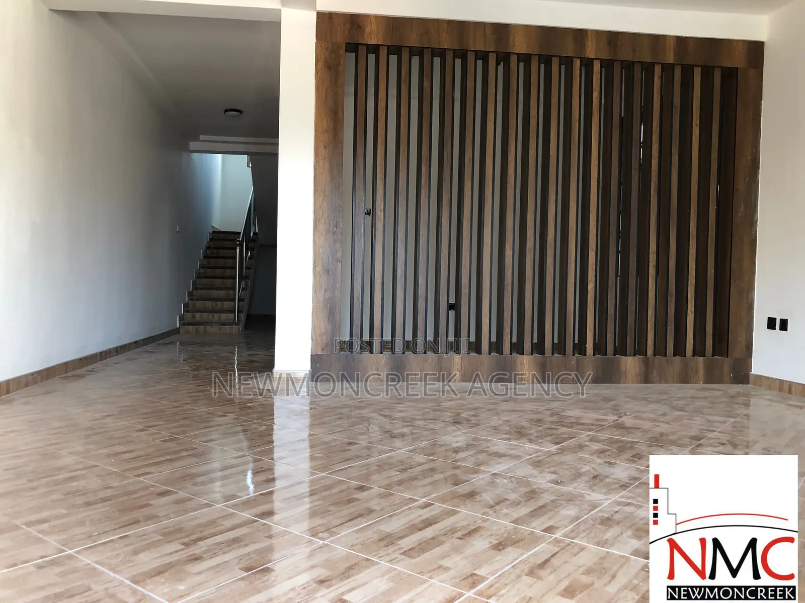 3bdrm Duplex in Oyarifa Road, Accra Metropolitan for sale
