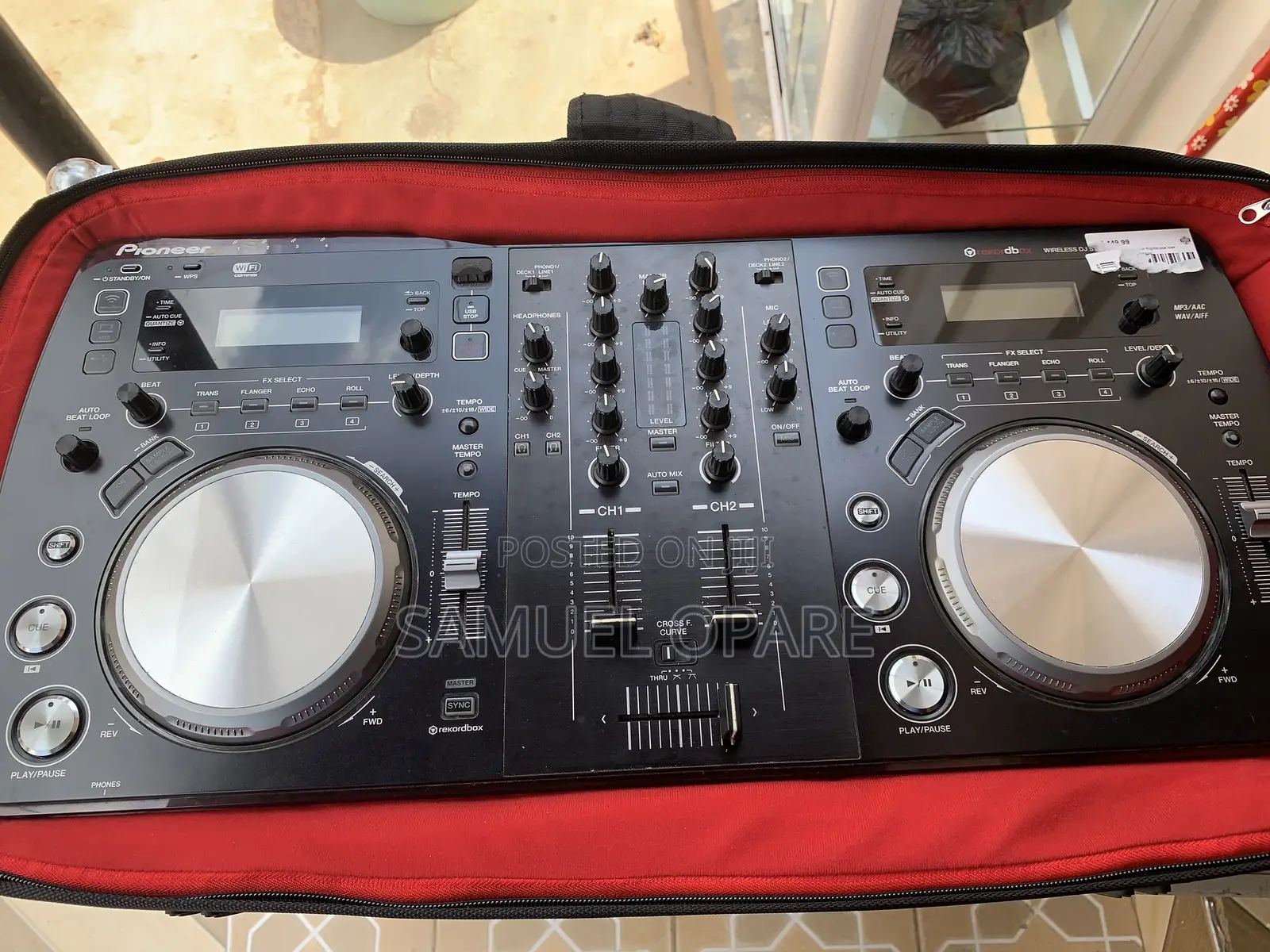Pioneer XDJ-Aero