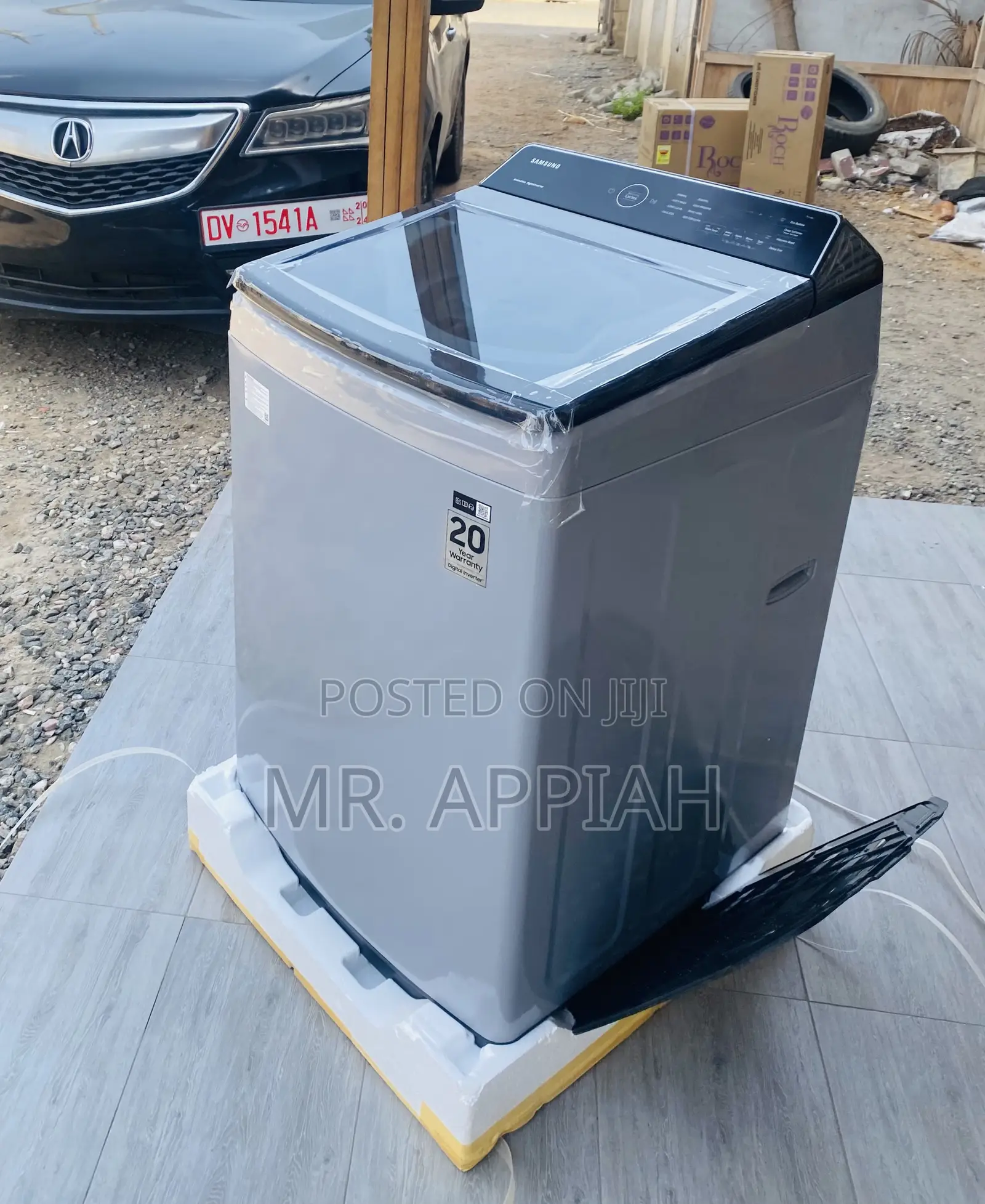 Latest Samsung 13kg Top Load Washing Machine.