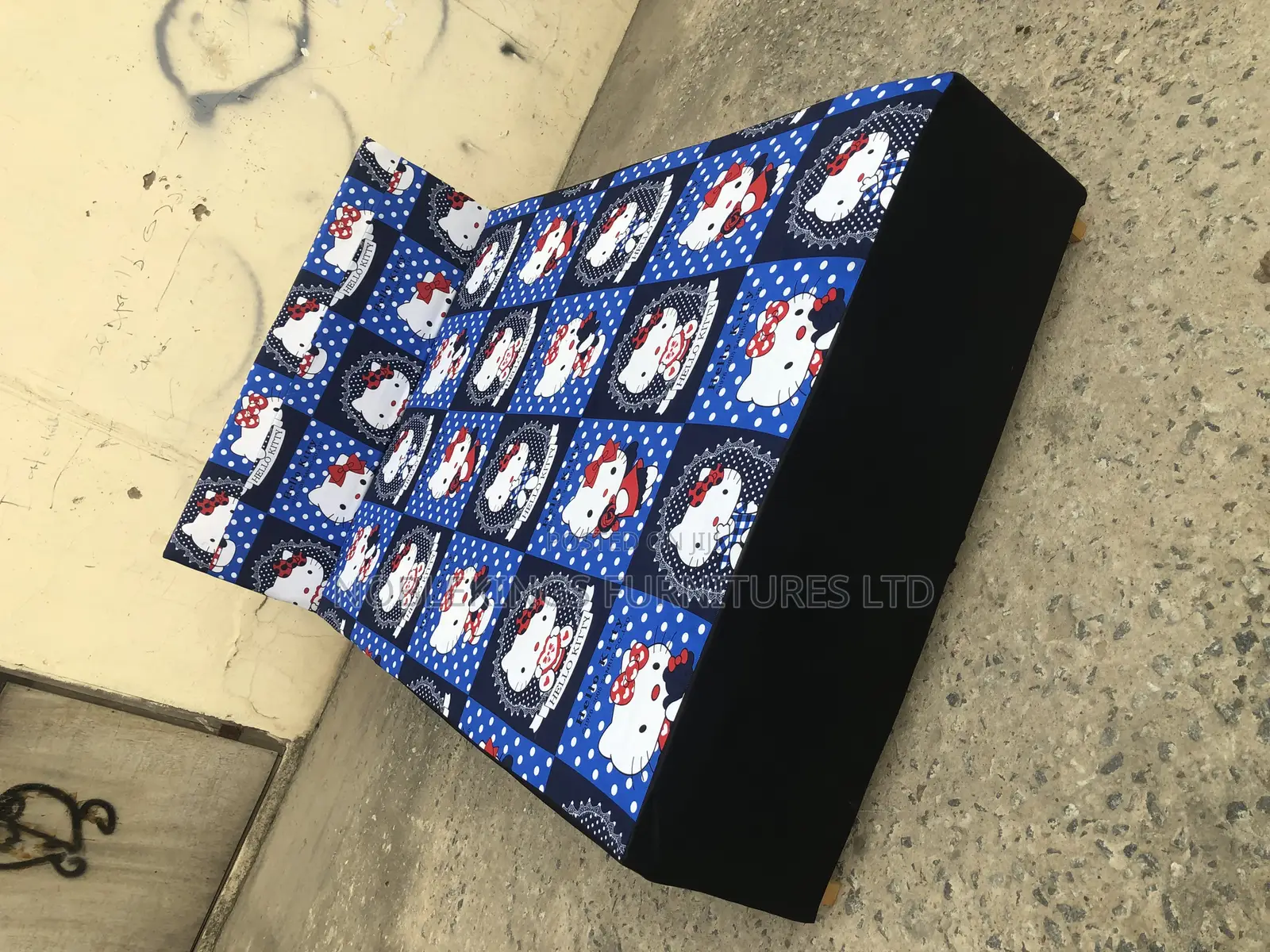 Double Bed With Mattress