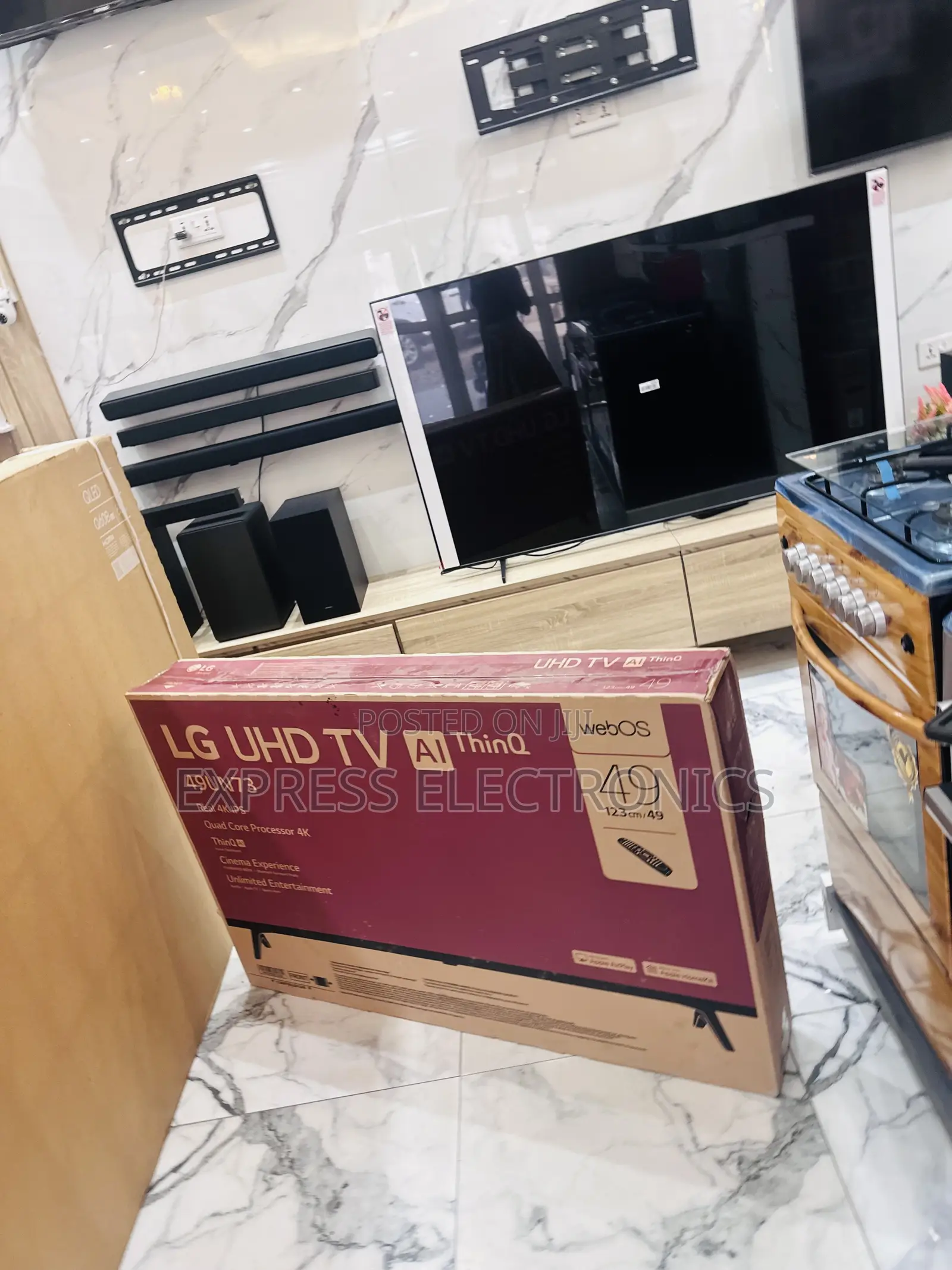 Grab the Best Lg Tv UHD Smart Glossy 49”UN7340