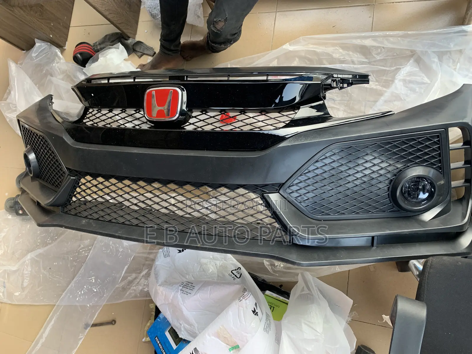 Civic 2017/2018 Front Bumper Complete Liftback