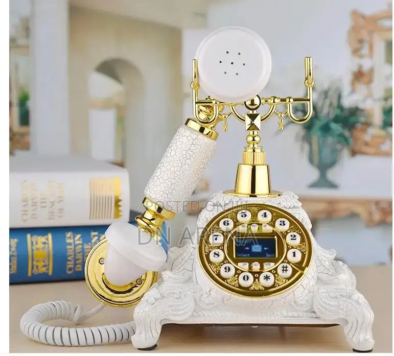 . Antique Functional Telephone (Sim Card/Fixed Line) .