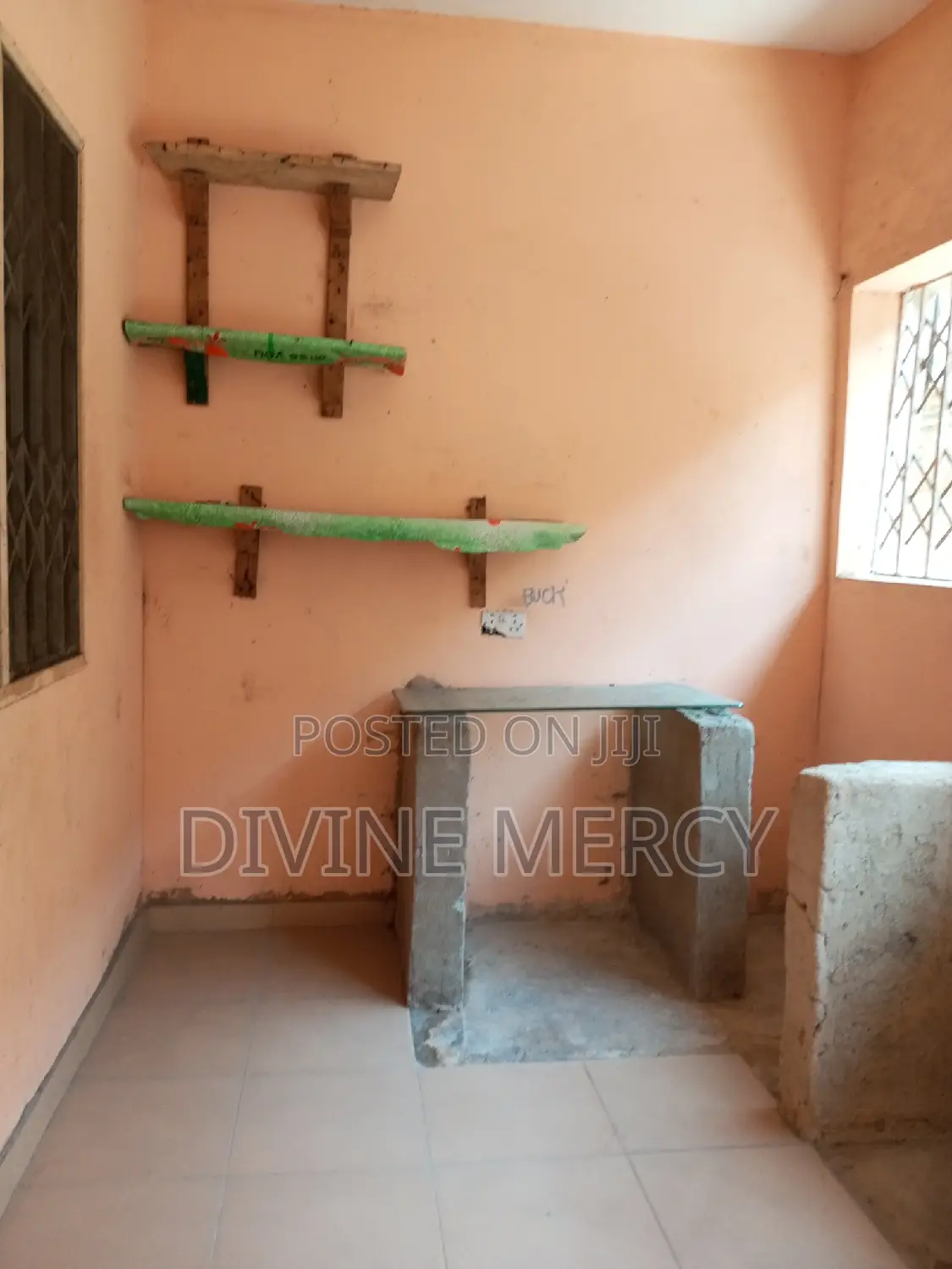 1bdrm Apartment in Fifi Nyanaynor Road, Awutu Senya East Municipal
